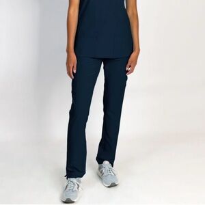 Medgear | Slim Straight Leg scrap pants L